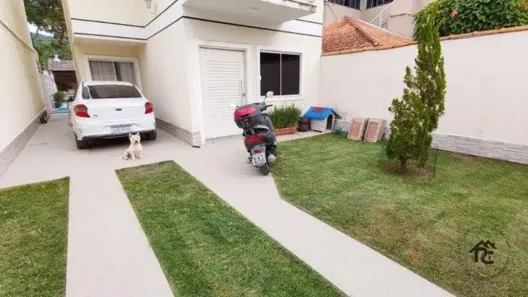 Casa com 4 Quartos à venda, 262m² no Serra Grande, Niterói