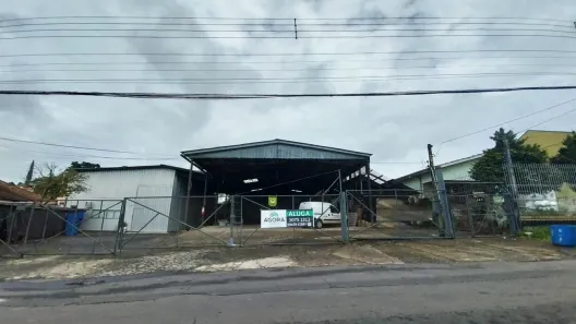 Galpão/Depósito/Armazém para alugar, 353m² no Igara, Canoas