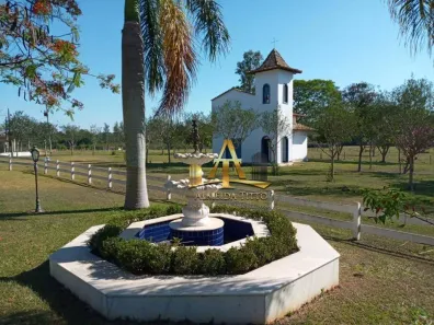 Fazenda/Sítio com 4 Quartos à venda, 500m² no Centro, Tatuí