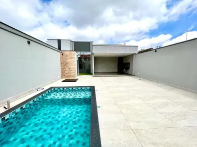 Casa com 3 Quartos à venda, 190m² no Parque Novo Mundo, Americana
