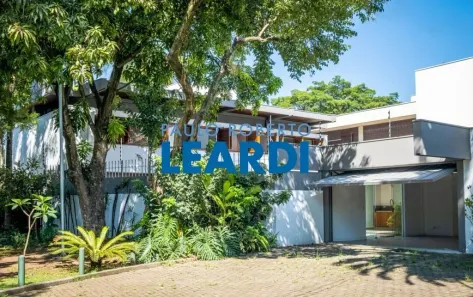 Sobrado com 3 Quartos à venda, 497m² no Jardim Paulista, São Paulo