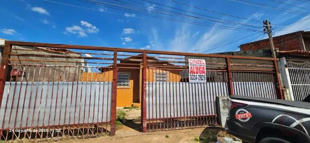 Casa com 2 Quartos para alugar, 80m² no Taguatinga Norte, Brasília
