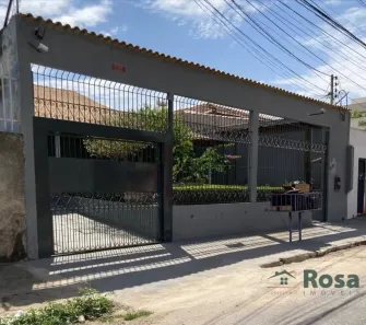 Casa com 5 Quartos à venda, 327m² no Pico do Amor, Cuiabá