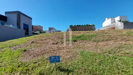 Lote/Terreno à venda, 300m² no Jardins Porto, Senador Canedo