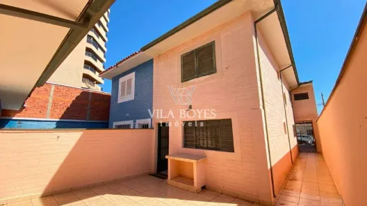 Casa com 3 Quartos para alugar, 211m² no Centro, Piracicaba