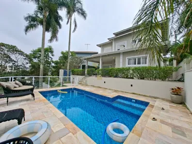 Casa de Condomínio com 4 Quartos à venda, 335m² no Pousada dos Bandeirantes, Carapicuíba