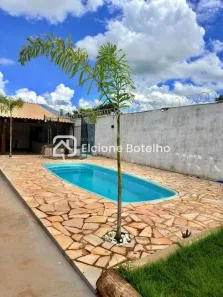 Fazenda/Sítio com 3 Quartos para alugar, 200m² no Morada Nova, Uberlândia
