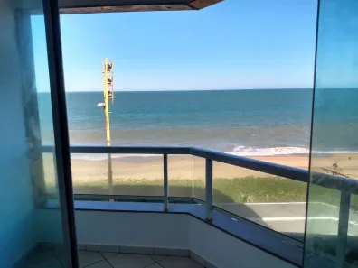 Apartamento com 4 Quartos para alugar, 125m² no Cavaleiros, Macaé