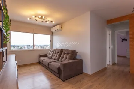 Apartamento com 2 Quartos para alugar, 68m² no Vila Ipiranga, Porto Alegre