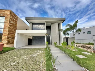 Casa de Condomínio com 4 Quartos à venda, 265m² no Cidade Alpha, Eusébio
