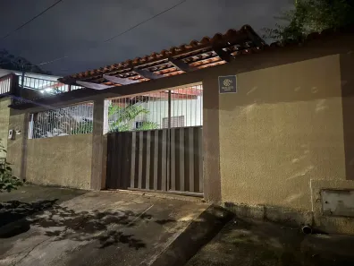 Casa com 2 Quartos à venda, 130m² no Residencial Itamaracá, Goiânia
