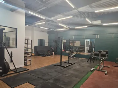 Ponto Comercial para alugar, 779m² no Condomínio Royal Park, São José dos Campos