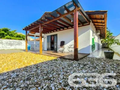 Casa com 4 Quartos à venda, 150m² no Pinheiros, Balneário Barra do Sul