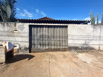 Casa com 4 Quartos à venda, 170m² no Garavelo Residencial Park, Aparecida de Goiânia