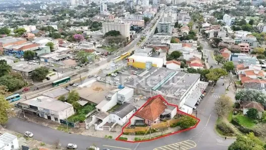 Lote/Terreno à venda, 305m² no Chácara das Pedras, Porto Alegre