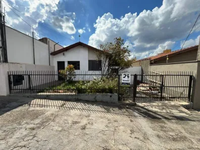 Casa com 3 Quartos à venda, 250m² no Vila Monteiro, Piracicaba