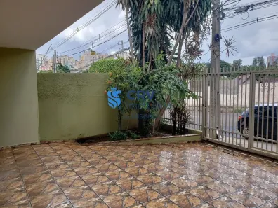 Casa com 3 Quartos à venda, 270m² no Quebec, Londrina