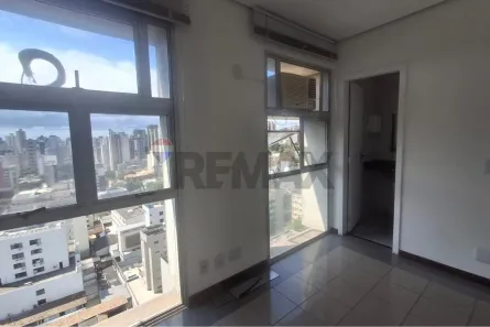 Sala Comercial para alugar, 49m² no Santo Antônio, Belo Horizonte