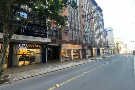 Ponto Comercial à venda, 37m² no Centro, Santa Maria