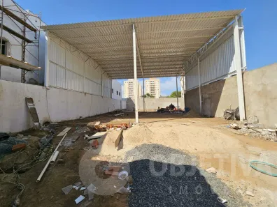 Galpão/Depósito/Armazém para alugar, 600m² no Daniel Fonseca, Uberlândia