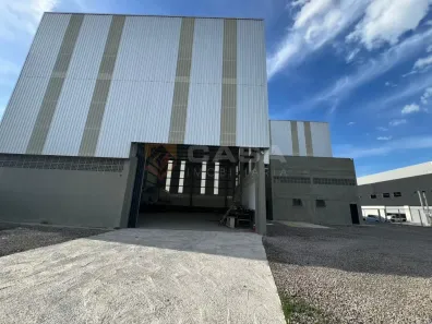 Galpão/Depósito/Armazém para alugar, 798m² no Valparaíso, Serra