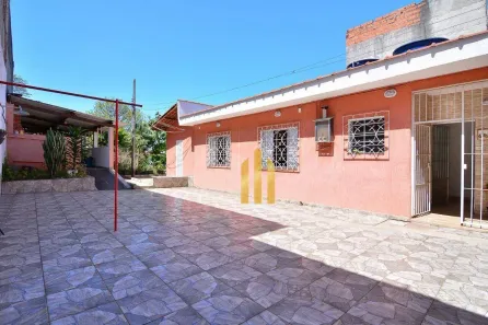 Casa com 2 Quartos à venda, 320m² no Parque Peruche, São Paulo
