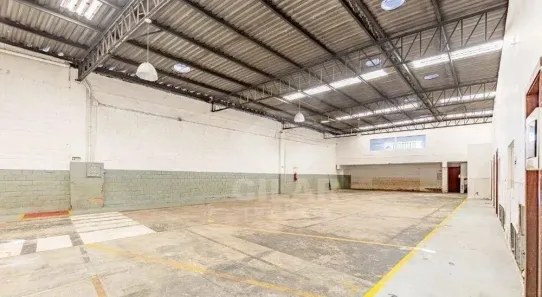 Galpão/Depósito/Armazém para alugar, 760m² no Navegantes, Porto Alegre