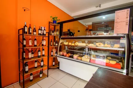 Ponto Comercial à venda, 50m² no São João do Rio Vermelho, Florianópolis