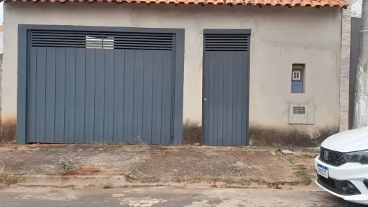 Casa com 2 Quartos à venda, 175m² no Morada do Sol, Itapetininga