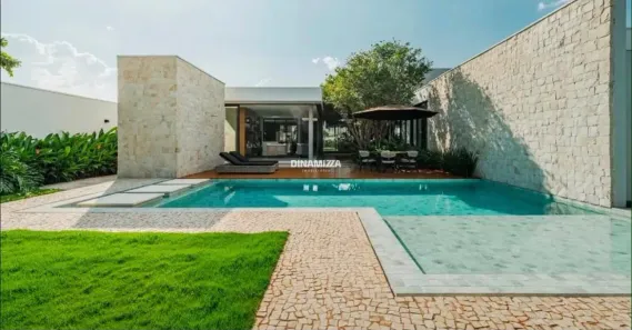 Casa de Condomínio com 3 Quartos à venda, 930m² no Residencial Mário de Almeida Franco, Uberaba