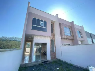Casa com 2 Quartos para alugar, 65m² no Volta Grande, Brusque