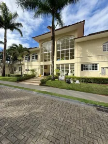 Casa de Condomínio com 3 Quartos à venda, 233m² no Pituaçu, Salvador