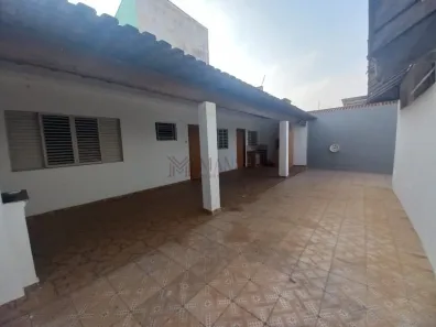 Casa com 3 Quartos à venda, 200m² no Jardim Auri Verde, Bauru