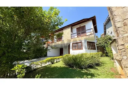 Casa com 3 Quartos para alugar, 450m² no Morada dos Pinheiros (Aldeia da Serra), Santana de Parnaíba