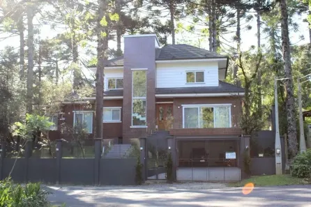 Casa com 5 Quartos à venda, 280m² no Planalto, Gramado