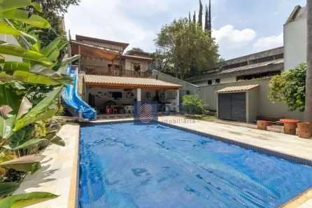 Casa com 3 Quartos à venda, 472m² no Sumaré, São Paulo