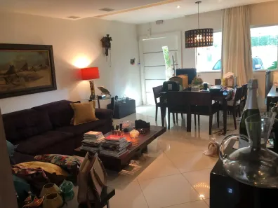 Casa com 3 Quartos à venda, 200m² no São Francisco, Niterói