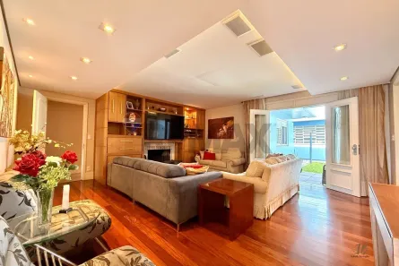 Casa com 4 Quartos à venda, 322m² no Petrópolis, Caxias do Sul