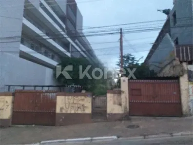 Casa com 3 Quartos à venda, 720m² no Chora Menino, São Paulo
