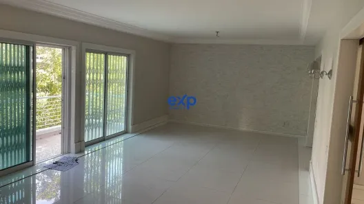 Casa de Condomínio com 4 Quartos à venda, 600m² no Jardim Vitória Régia, São Paulo
