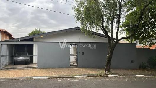 Casa com 3 Quartos à venda, 242m² no Jardim Flamboyant, Campinas