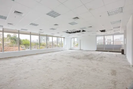Ponto Comercial com 10 Quartos para alugar, 368m² no Cidade Monções, São Paulo