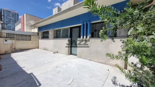 Casa com 4 Quartos para alugar, 255m² no Vila Itapura, Campinas