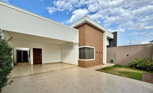 Casa com 3 Quartos à venda, 166m² no Jardim Belo Horizonte, Sinop