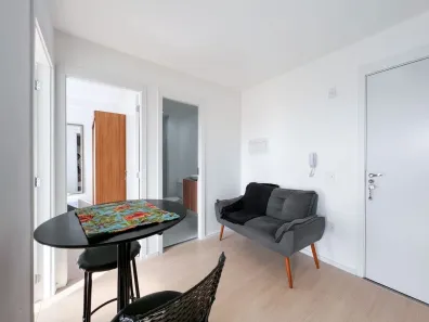 Apartamento com 2 Quartos para alugar, 30m² no Vila Santana, São Paulo