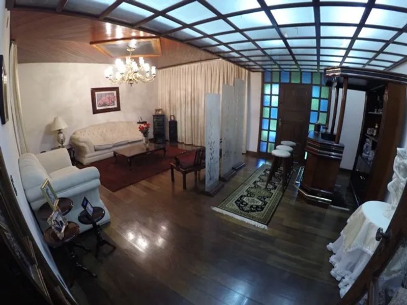 Casa com 4 quartos — Paquetá, Belo Horizonte