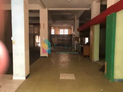Ponto Comercial para alugar, 236m² no Centro, Rio de Janeiro