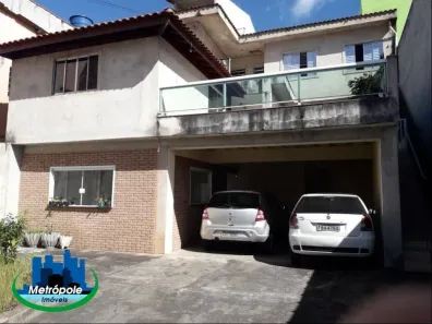 Sobrado com 3 Quartos à venda, 221m² no Jardim Las Vegas, Guarulhos