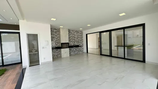 Casa com 3 Quartos à venda, 240m² no Loteamento Caribe, Palmas