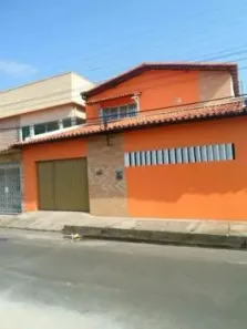 Casa com 4 Quartos à venda, 170m² no Parque Piauí, Teresina